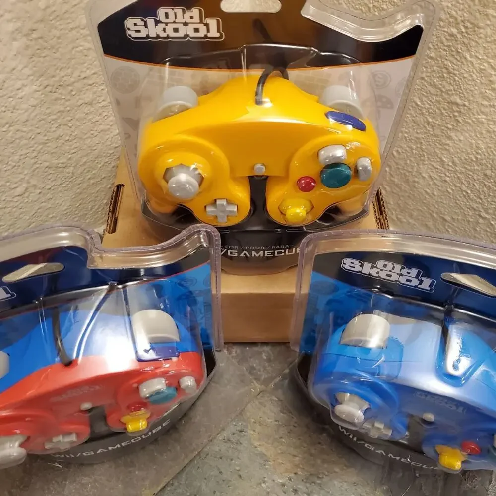 3 Gamecube Controllers - 3 Colors Bundle (NEW) - Red Blue Orange - Nintendo